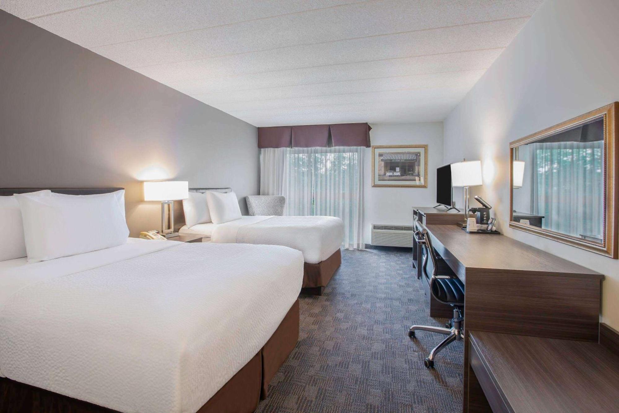 Days Inn By Wyndham Sudbury & Conference Centre Luaran gambar