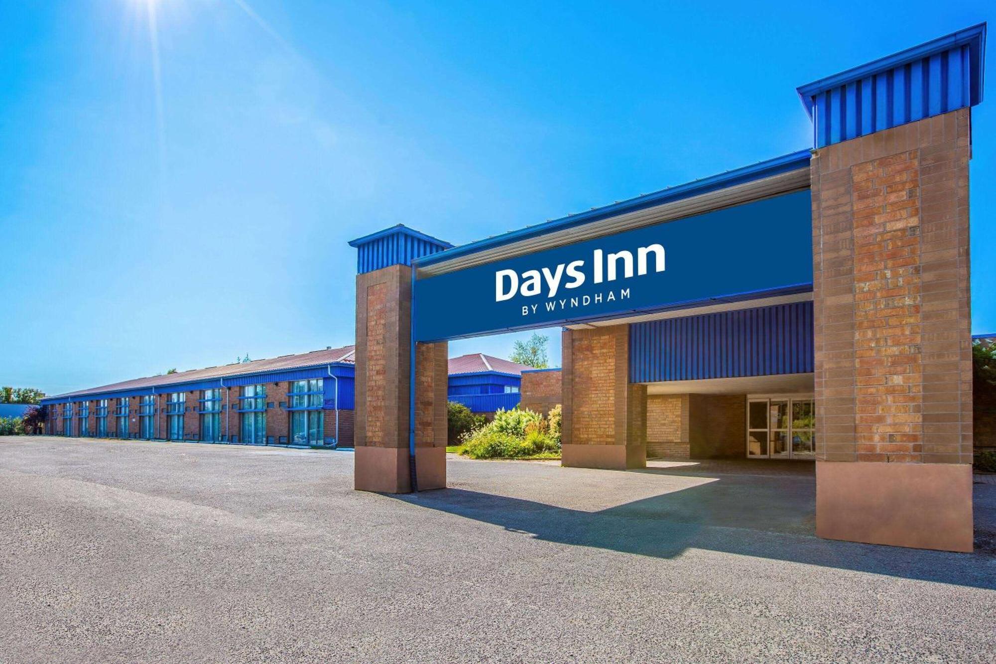 Days Inn By Wyndham Sudbury & Conference Centre Luaran gambar